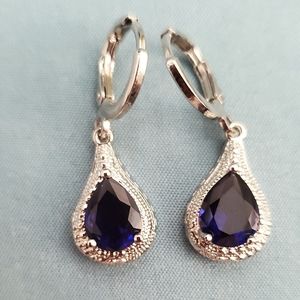 🔥Sapphire tear drop earring